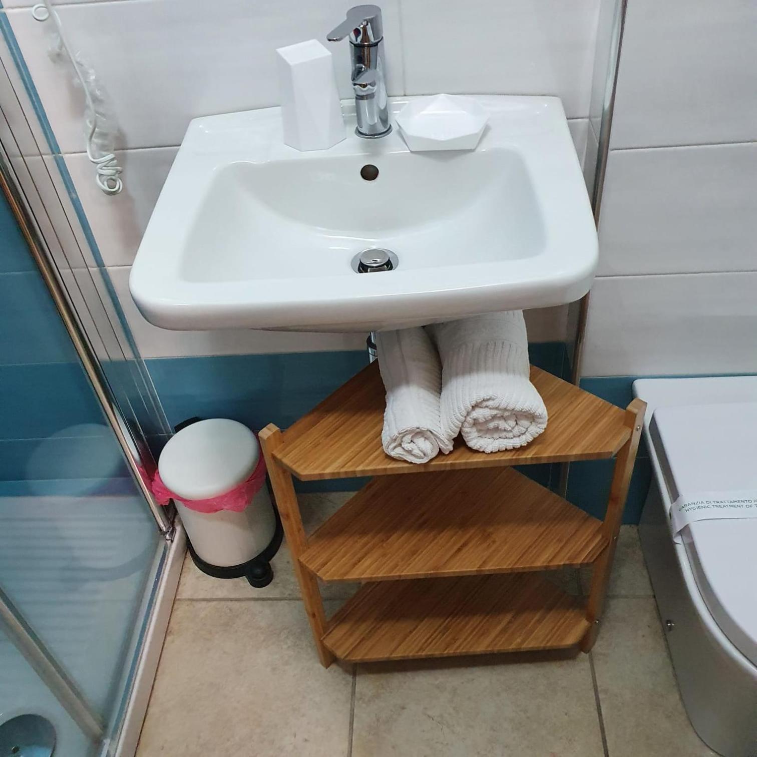Vittoria Guest House Salerno Buitenkant foto